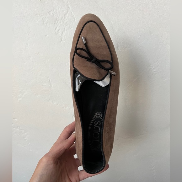TOD'S loafers ballet flats tan black suede bow women's shoe EU 38-1/2 US 8-1/2 - Picture 4 of 16